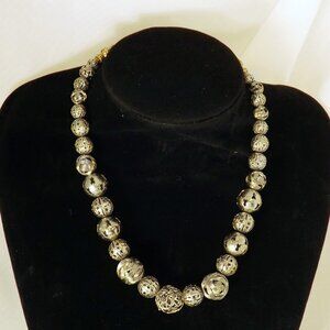 Metal beaded Necklaces Nickel white gold tone